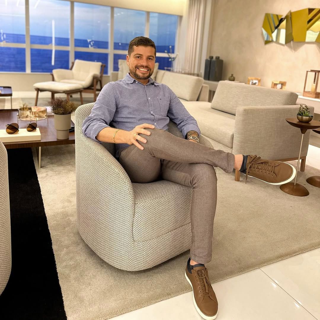 Flavio Dias Corretor de Imóveis